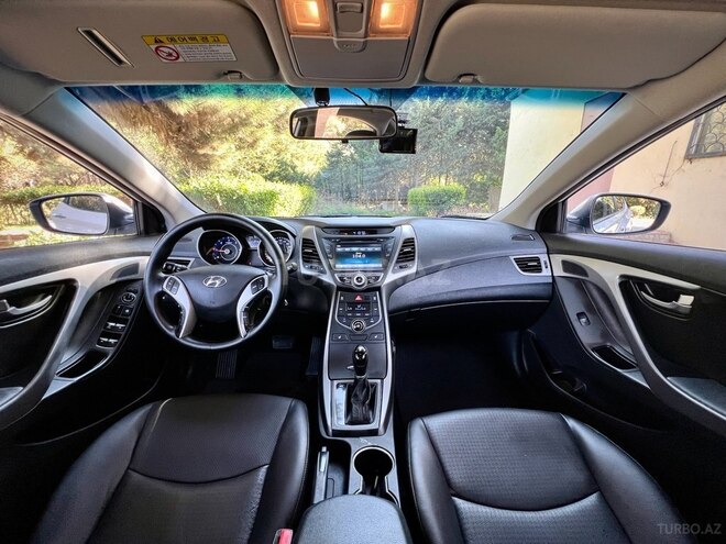Hyundai Avante 2015, 175,000 km - 1.6 l - Bakı