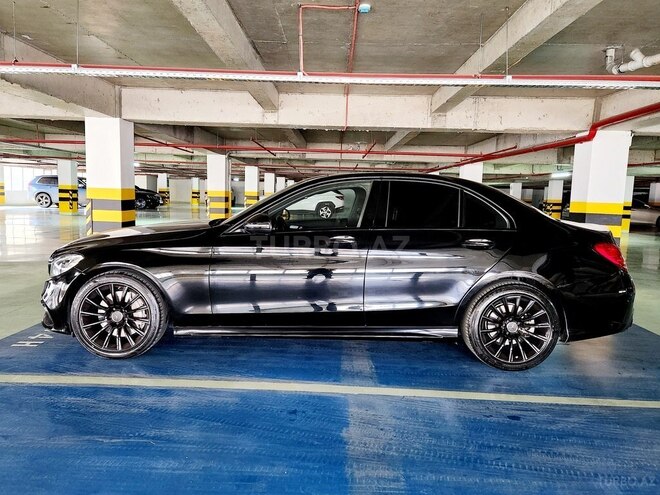 Mercedes C 300 4MATIC 2016, 122,000 km - 2.0 l - Bakı