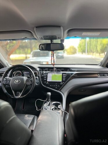 Toyota Camry 2018, 129,000 km - 2.5 л - Gəncə