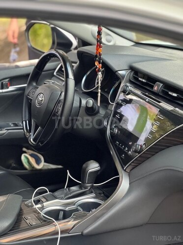 Toyota Camry 2018, 129,000 km - 2.5 л - Gəncə