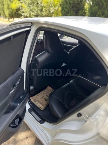Toyota Camry 2018, 129,000 km - 2.5 л - Gəncə