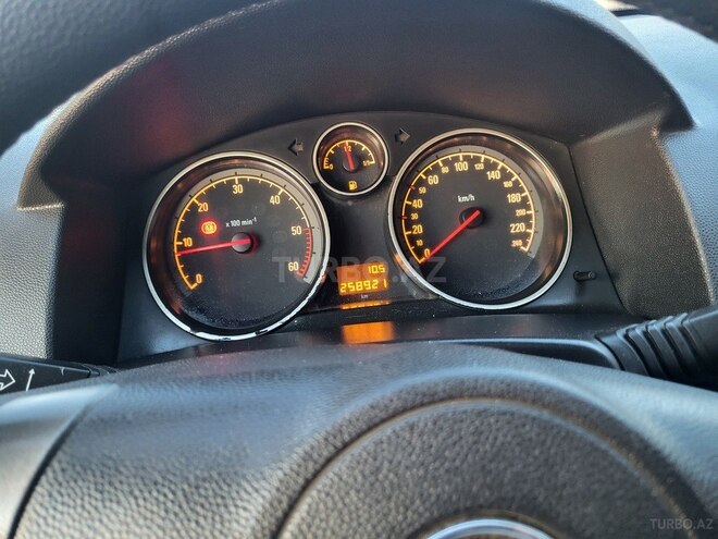Opel Astra 2009, 259,000 km - 1.3 l - Sabirabad