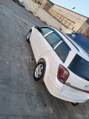 Opel Astra 2009, 259,000 km - 1.3 l - Sabirabad