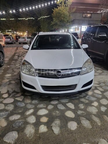Opel Astra 2009, 259,000 km - 1.3 l - Sabirabad