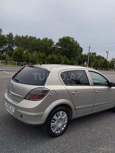 Opel Astra 2007, 283,000 km - 1.4 л - Şəki