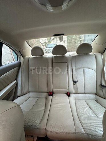 Mercedes E 240 2004, 351,662 km - 2.6 l - Bakı