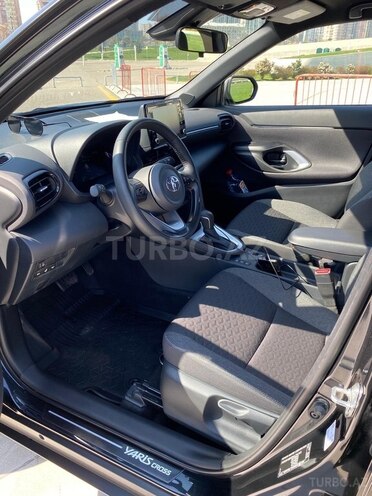 Toyota Yaris Cross 2023, 15,500 km - 1.5 l - Bakı