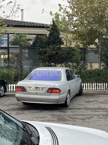 Mercedes E 220 d 2000, 452,666 km - 2.2 л - Bakı