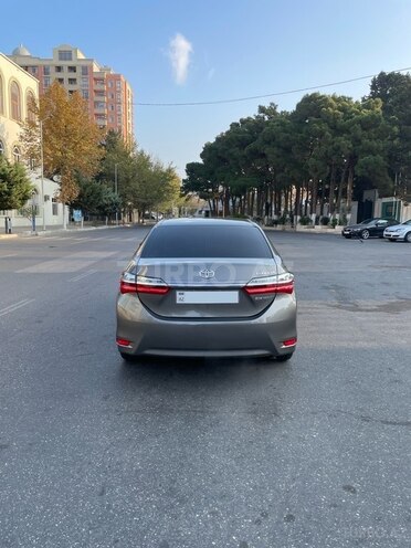 Toyota Corolla 2017, 108,000 km - 1.6 l - Bakı
