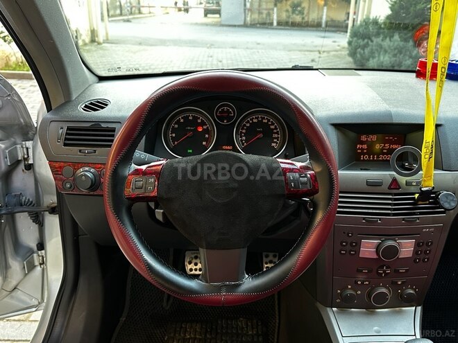 Opel Astra 2004, 300,000 km - 1.4 л - Xırdalan