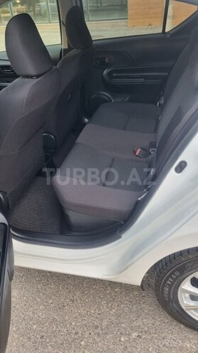 Toyota Aqua 2016, 132,000 km - 1.5 l - Bakı