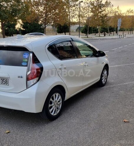 Toyota Aqua 2016, 132,000 km - 1.5 l - Bakı