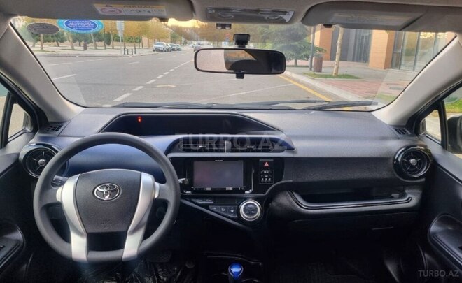 Toyota Aqua 2016, 132,000 km - 1.5 l - Bakı