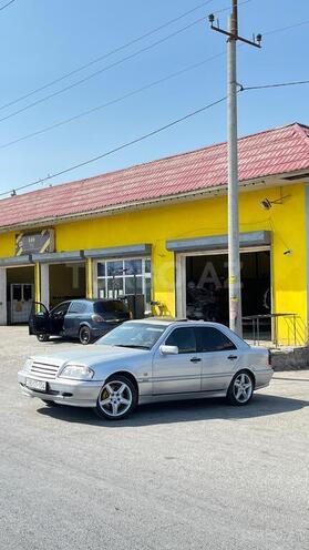 Mercedes C 180 1999, 300,000 km - 1.8 l - Sumqayıt
