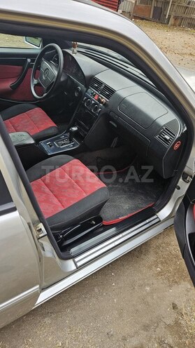 Mercedes C 180 1999, 300,000 km - 1.8 l - Sumqayıt