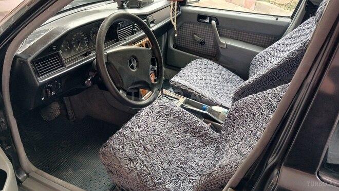 Mercedes 190 1992, 325,007 km - 2.0 l - Bakı