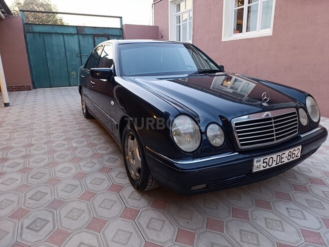 Mercedes E 230 1997, 304,191 km - 2.3 l - Qazax