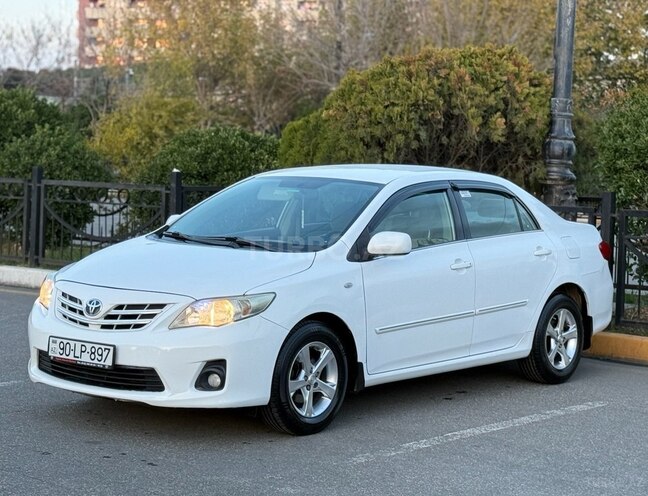 Toyota Corolla 2011, 138,000 km - 1.8 l - Bakı