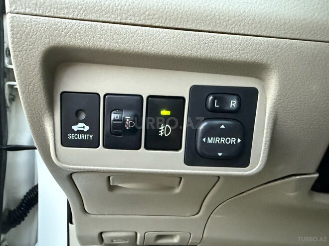 Toyota Corolla 2011, 138,000 km - 1.8 l - Bakı