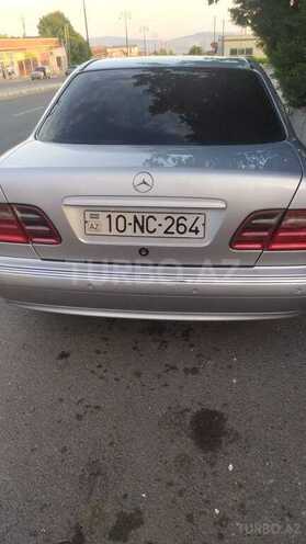 Mercedes E 220 d 2001, 420,000 km - 2.2 l - Şəki