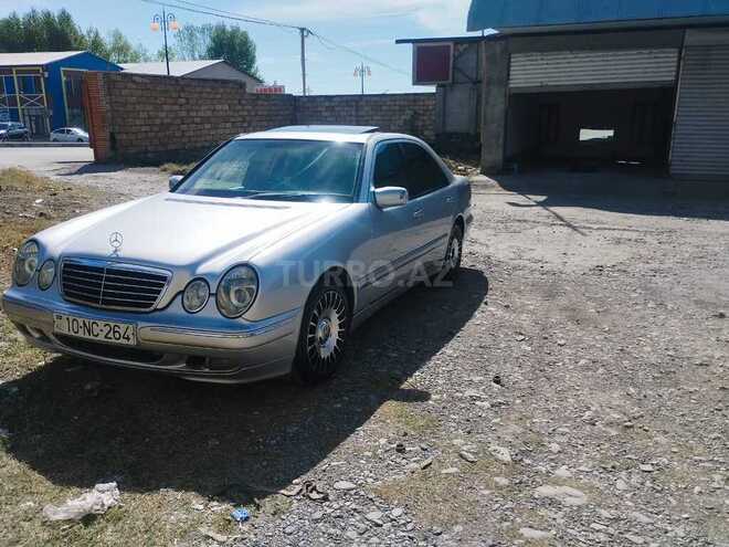 Mercedes E 220 d 2001, 420,000 km - 2.2 l - Şəki