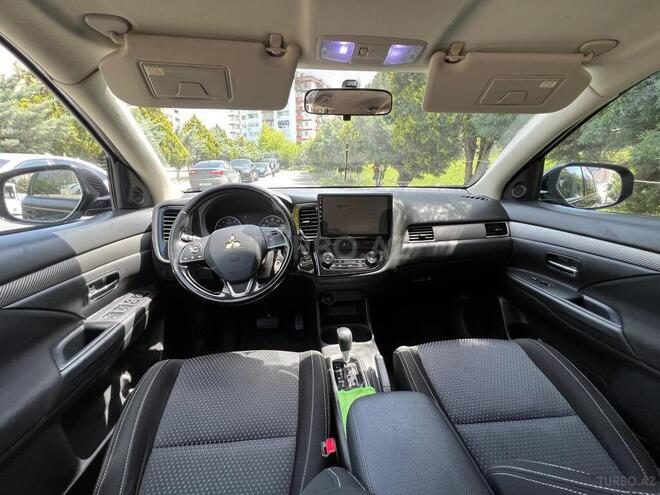 Mitsubishi Outlander 2016, 62,000 km - 2.4 l - Bakı
