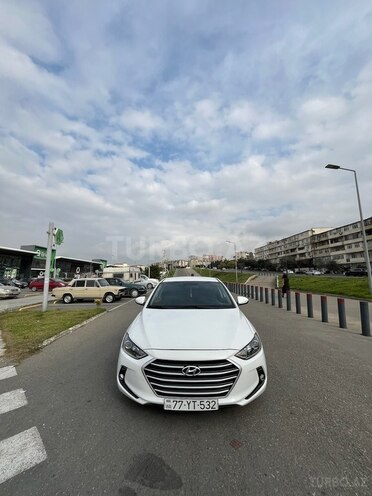 Hyundai Avante 2016, 125,000 km - 1.6 l - Bakı