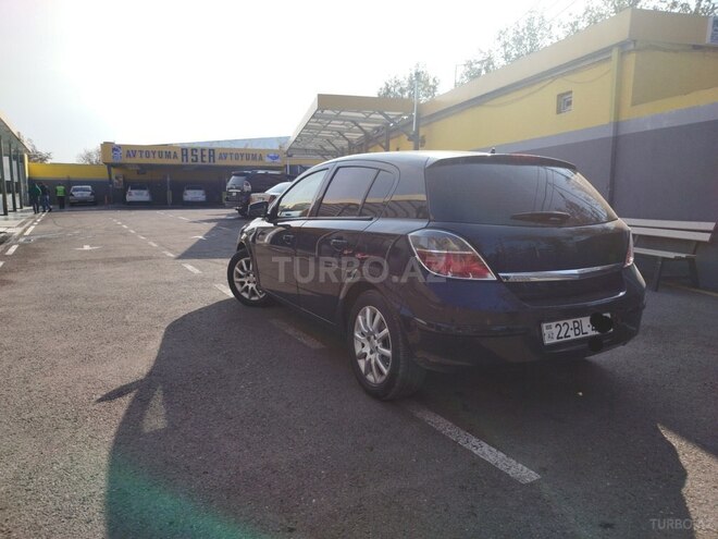 Opel Astra 2009, 235,000 km - 1.4 l - Gəncə