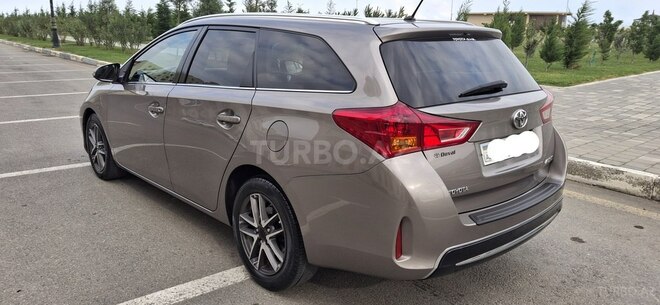 Toyota Auris 2014, 192,400 km - 1.4 l - Sumqayıt