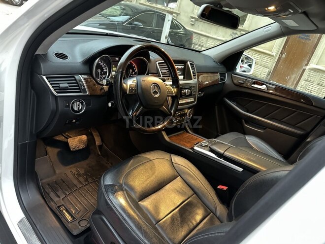 Mercedes GL 350 4MATIC-11