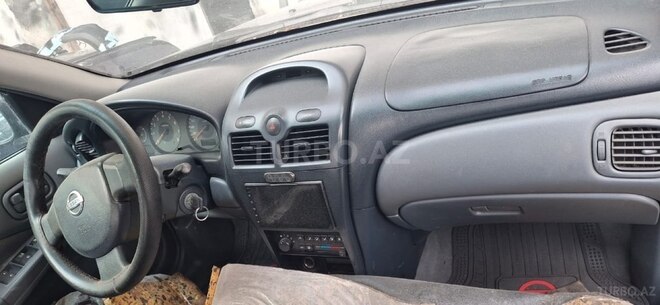 Nissan Sunny 2006, 260,000 km - 1.6 л - Bakı