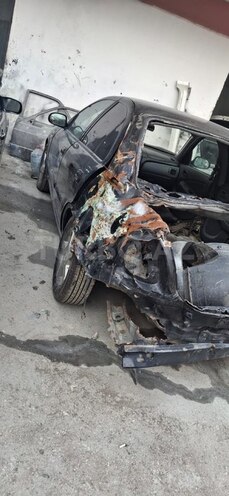 Nissan Sunny 2006, 260,000 km - 1.6 л - Bakı
