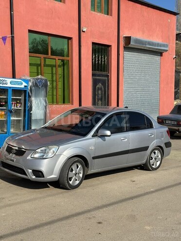 Kia Rio 2008, 254,000 km - 1.4 l - Gəncə