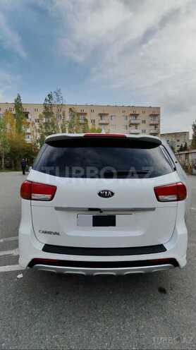 Kia Carnival 2015, 220,000 km - 2.2 l - Bakı