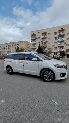 Kia Carnival 2015, 220,000 km - 2.2 l - Bakı