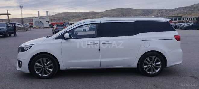 Kia Carnival 2015, 220,000 km - 2.2 l - Bakı