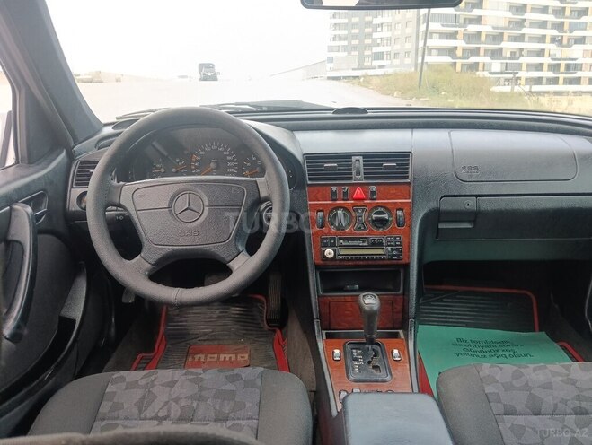 Mercedes C 200 1997, 385,456 km - 2.0 l - Bakı