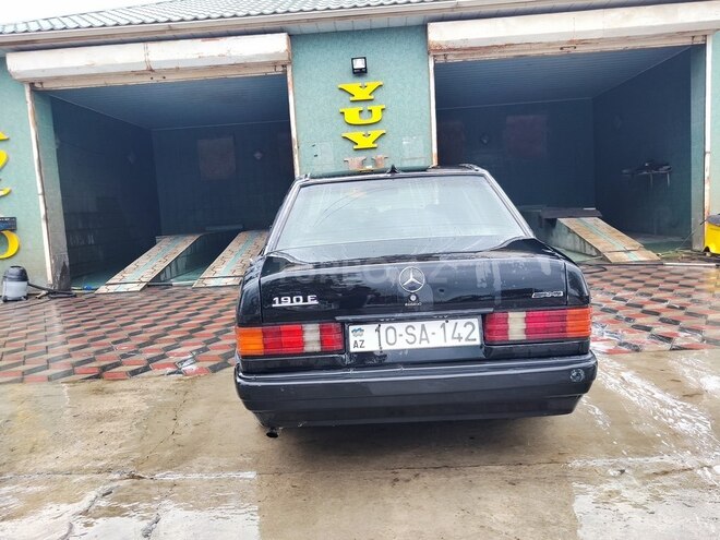 Mercedes 190 1991, 326,000 km - 2.0 l - Masallı