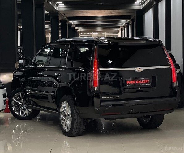 Cadillac Escalade-5