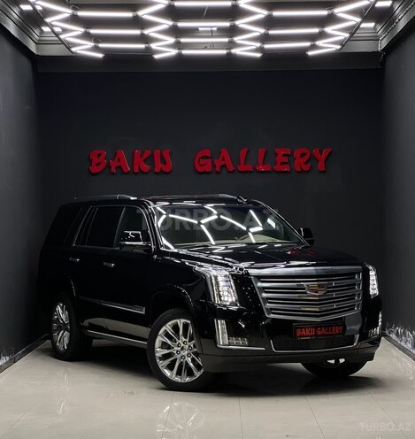 Cadillac Escalade 2018, 32,000 km - 6.2 л - Bakı