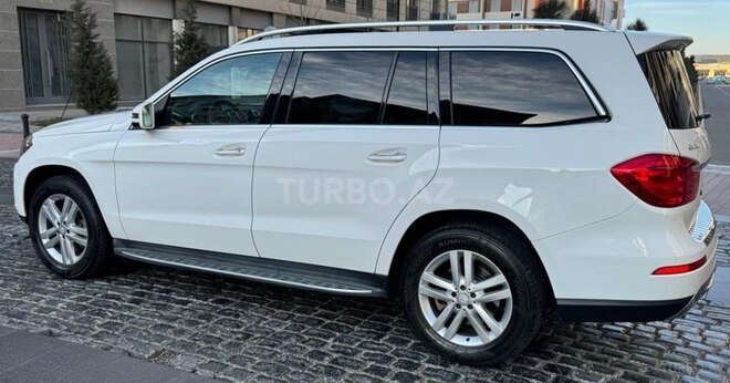 Mercedes GL 350 4MATIC 2015, 196,340 km - 3.0 l - Bakı
