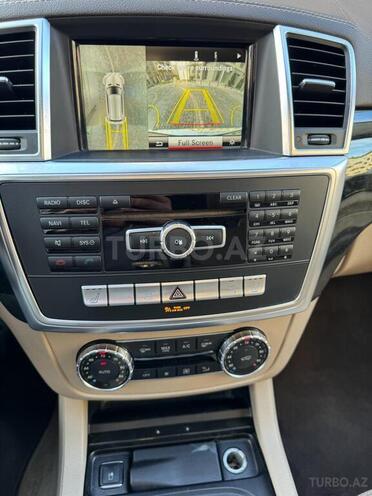 Mercedes GL 350 4MATIC 2015, 196,340 km - 3.0 l - Bakı
