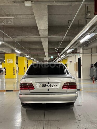 Mercedes E 320 2000, 390,000 km - 3.2 л - Gəncə