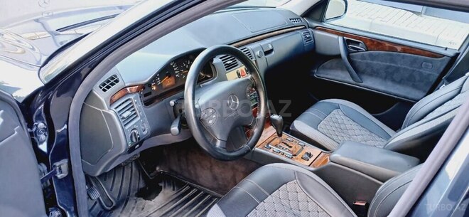 Mercedes E 220 d 2000, 278,560 km - 2.2 l - Tovuz