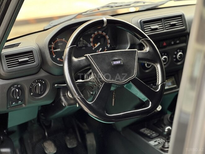 LADA (VAZ) Niva 2024, 25,000 km - 1.7 l - Gəncə