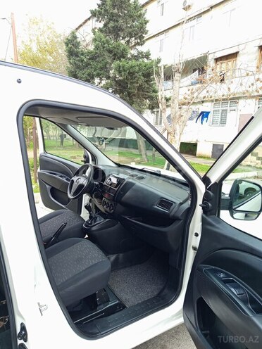 Opel Combo 2012, 196,000 km - 1.3 l - Bakı