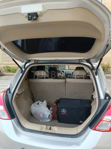 Nissan Tiida 2012, 129,000 km - 1.5 l - Bakı