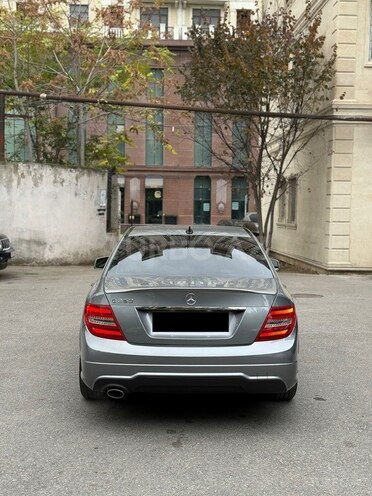 Mercedes C 250 2012, 190,000 km - 1.8 l - Bakı