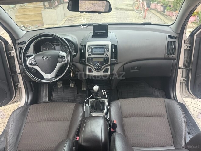 Hyundai i30 2008, 238,000 km - 1.6 л - Bakı