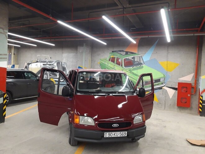 Ford Transit 1999, 300,000 km - 2.5 l - Bakı